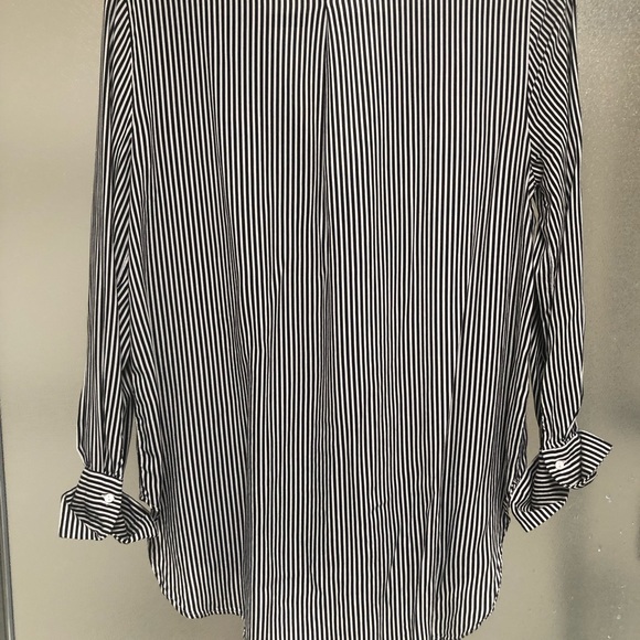 Zara basic collection, long sleeve blouse, sz small, black and white stripe - Picture 6 of 11